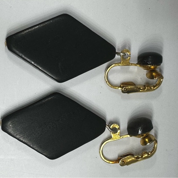 Art Deco Whitby Jet Drop Earrings Gold Plated Clip On 1920s Mourning - Picture 5 of 12